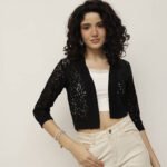 Women Lace Shrug - Black