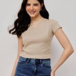 Women Ribbed Scoop Neck Top - light pearl