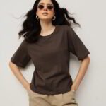 Women’s Relaxed Fit Crop T-Shirt - Coffee Brown